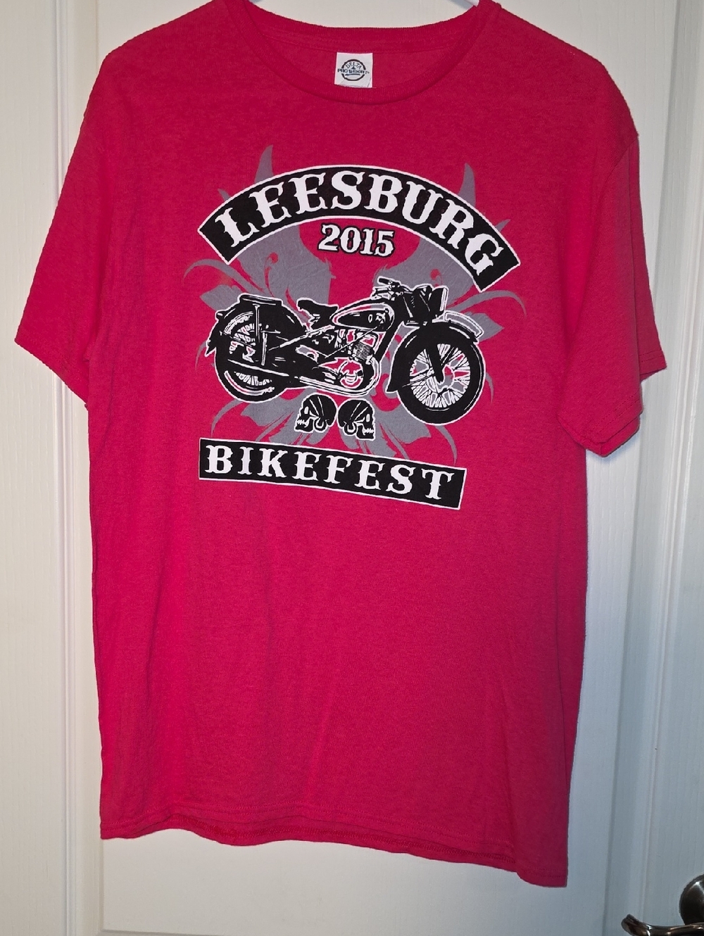 Leesburg Bikefest 2015 Pink Short Sleeve T-Shirt M mens